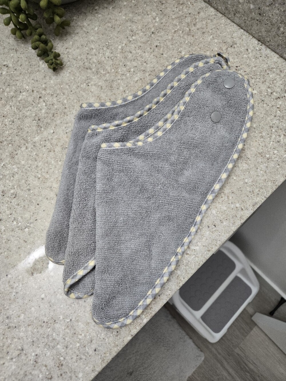 Norwex Baby Bib Set